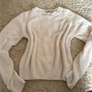 Elegant Women's Cream Crew Neck Sweater